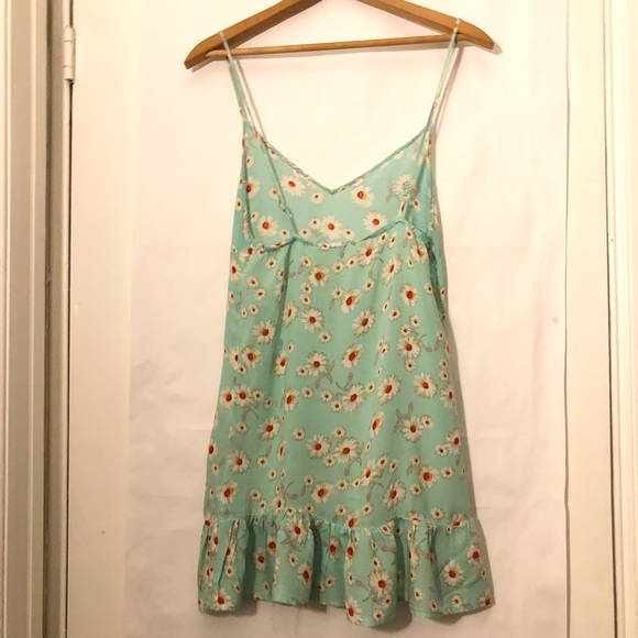 L.A. Hearts Floral Blouse Frilly Straps V Neck - Picture 6 of 8